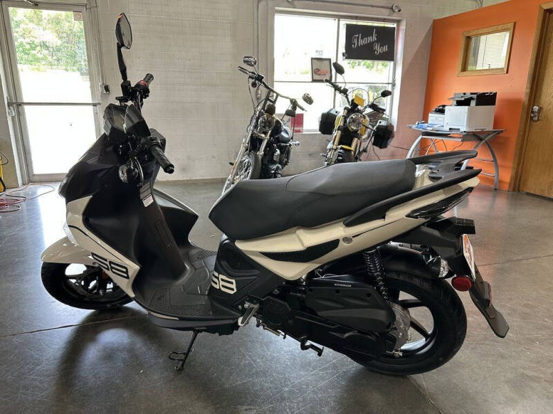 2026 Kymco Super 8 50R