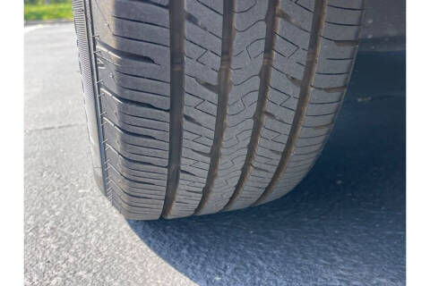 2019 Toyota Prius LE