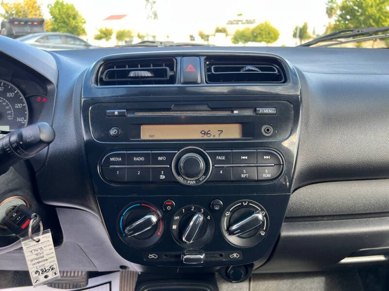 2017 Mitsubishi Mirage ES