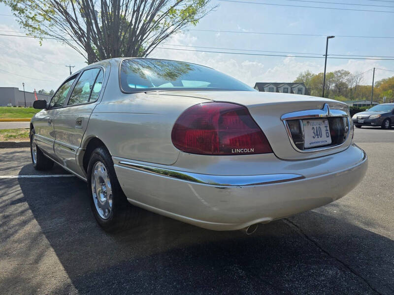 2002 Lincoln Continental