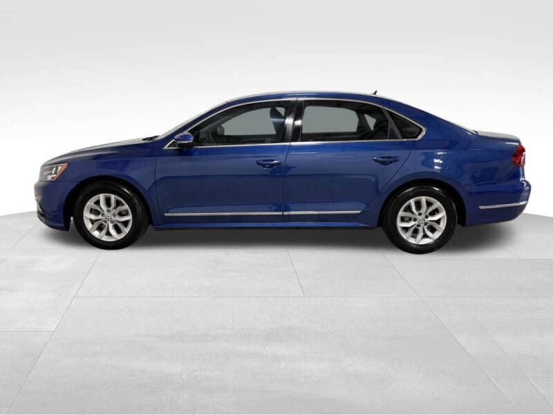 2017 Volkswagen Passat 1.8T S