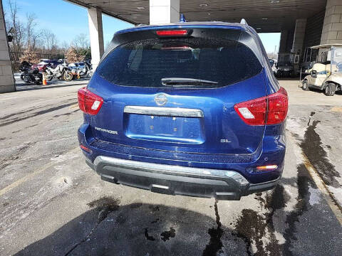 2020 Nissan Pathfinder SL