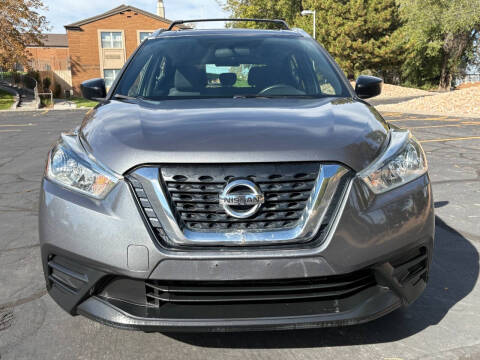 2019 Nissan Kicks S