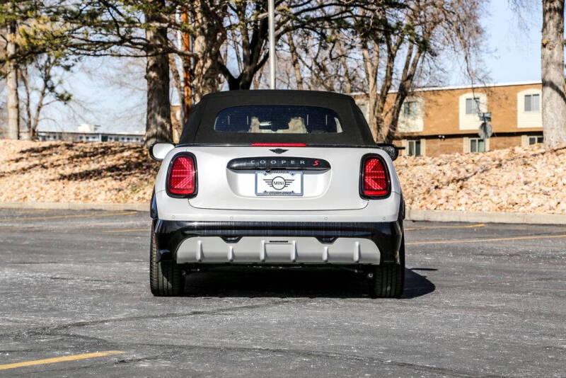 2026 MINI Convertible