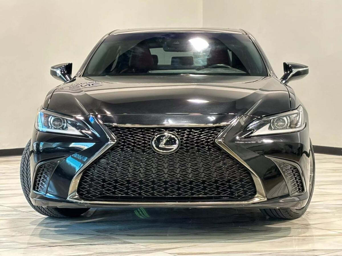 2019 Lexus ES 350 for sale at IMD MOTORS, INC in Dallas, TX