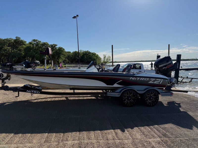2016 Nitro Z21