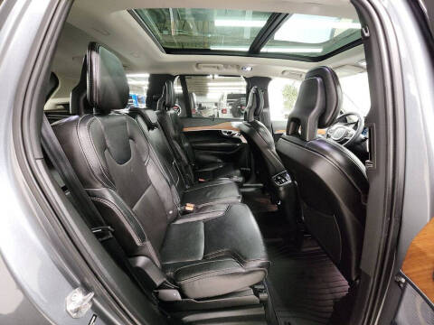 2017 Volvo XC90 T6 Inscription