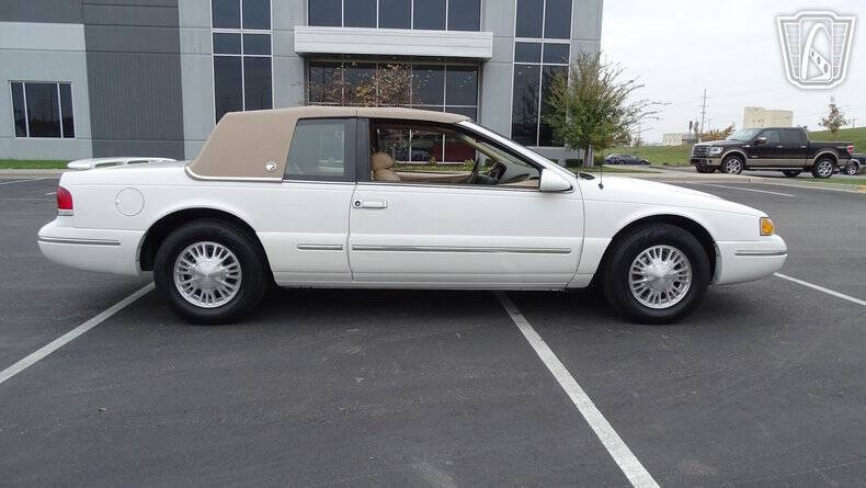 1997 Mercury Cougar XR7