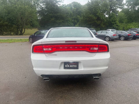 2014 Dodge Charger SE