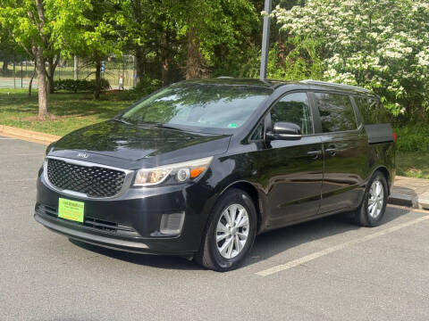 2015 Kia Sedona LX