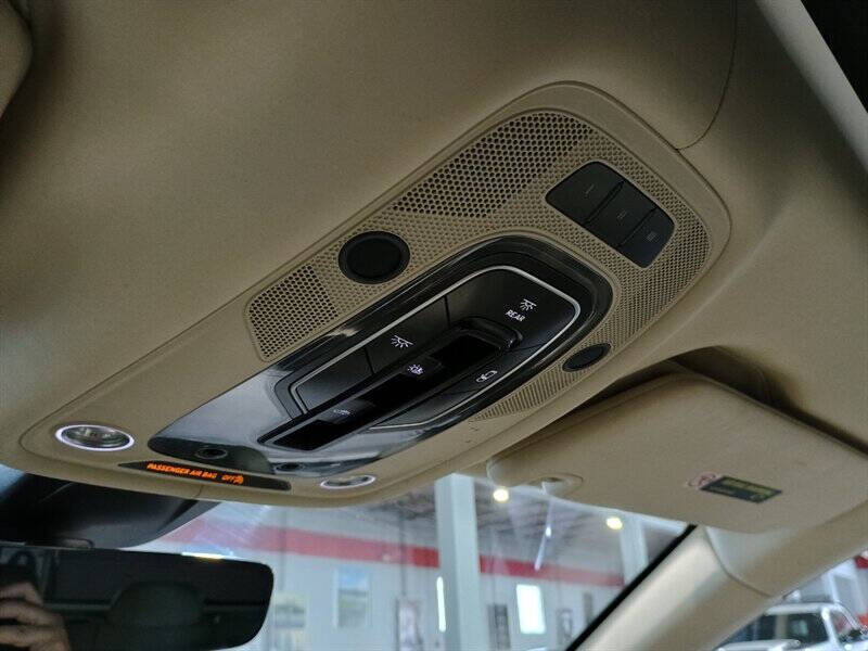 2017 Bentley Bentayga 45