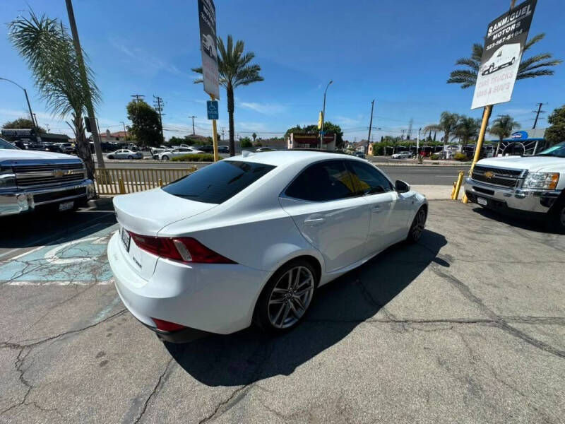 2016 Lexus IS 200t