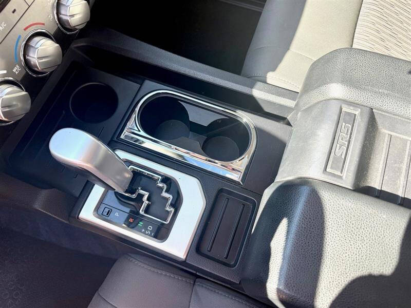 2017 Toyota Tundra SR5