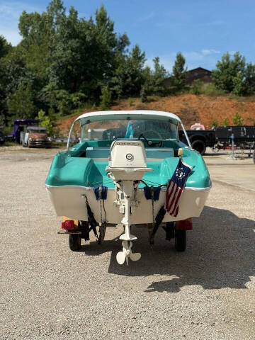 1961 Glastron Classic