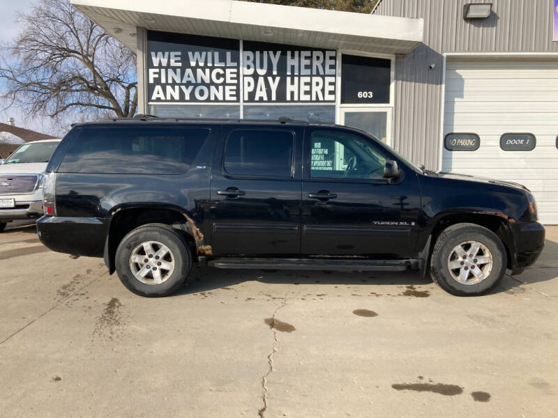 2009 GMC Yukon XL for sale at STERLING MOTORS in Watertown SD