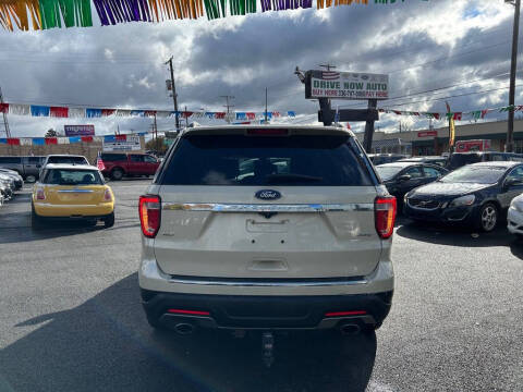 2018 Ford Explorer XLT