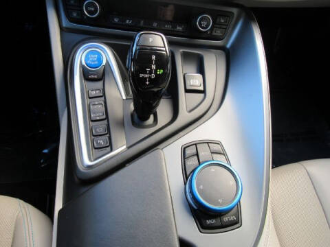 2014 BMW i8