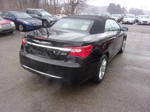 2011 Chrysler 200 Touring