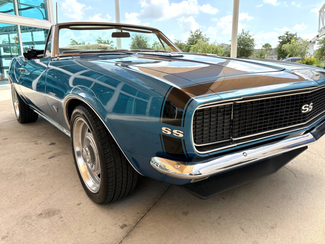 1967 Chevrolet Camaro 18