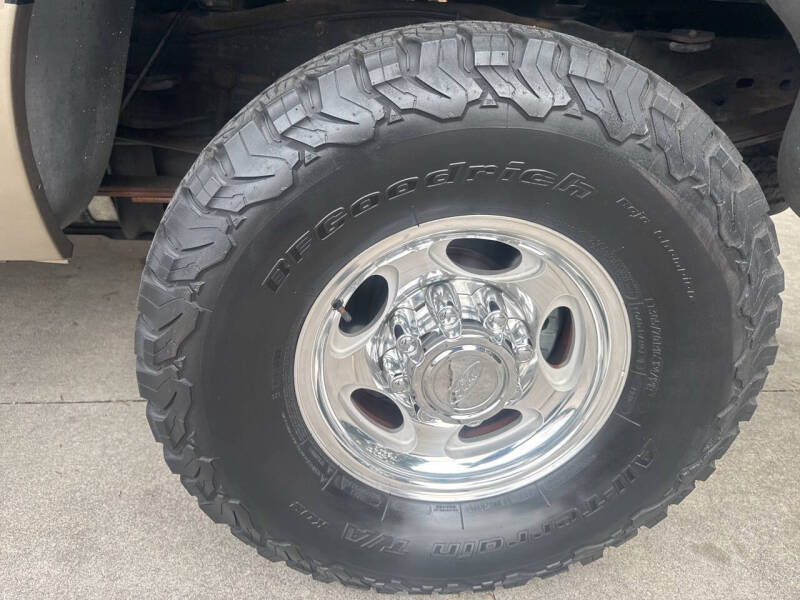 2003 Ford F-250 Super Duty Lariat