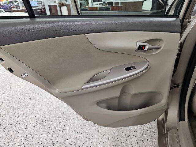 2010 Toyota Corolla LE