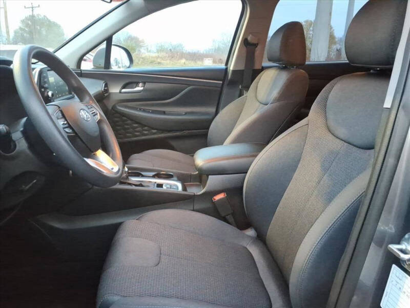 2020 Hyundai Santa Fe SE