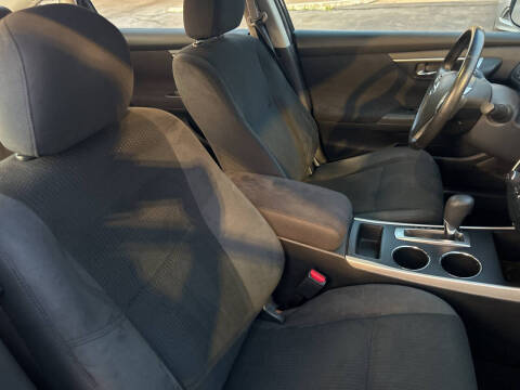 2015 Nissan Altima 2.5 SV