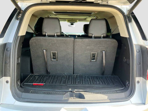 2020 GMC Acadia Denali