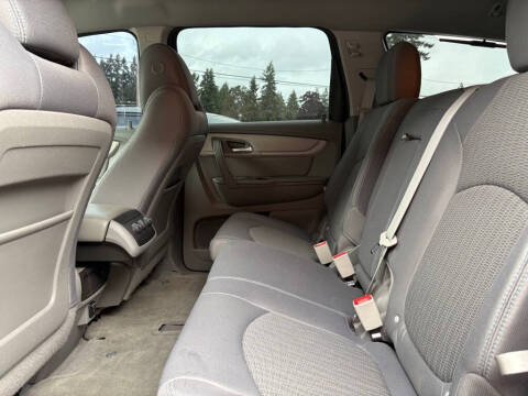 2015 Chevrolet Traverse LS