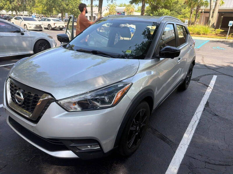 2019 Nissan Kicks SR