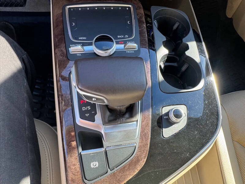 2019 Audi Q7 quattro Prestige 55 TFSI