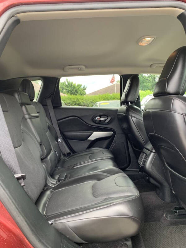 2018 Jeep Cherokee Overland