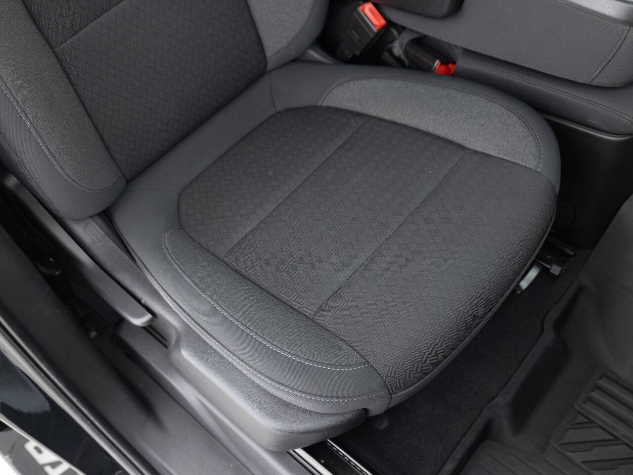 Used Car 2020 Chevrolet Silverado 1500  Lt Trail Boss 4x4 4dr Crew Cab 5.8 Ft. Sb For Sale Under $40,000 In Coal City, Illinois