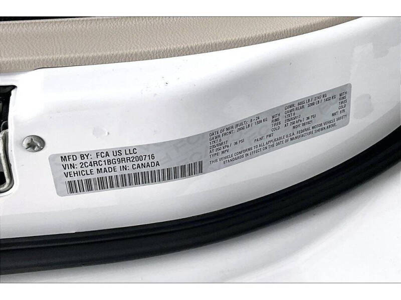 2024 Chrysler Pacifica Touring L