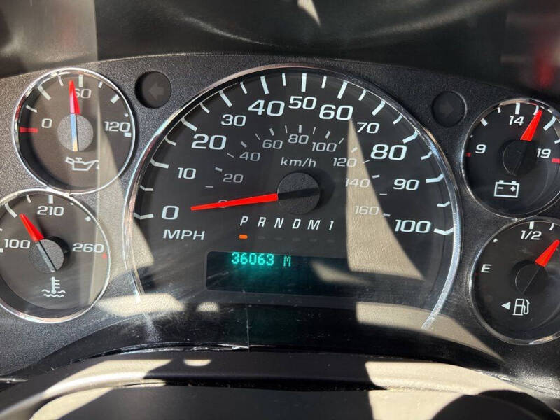 2023 GMC Savana 2500