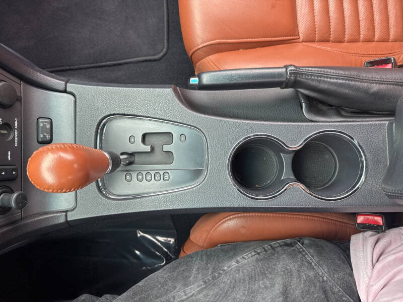 2003 Ford Thunderbird Deluxe