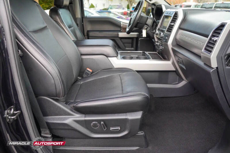 2019 Ford F-450 Super Duty Lariat