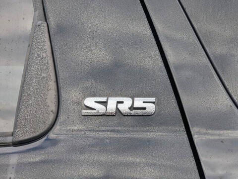 2017 Toyota Sequoia SR5