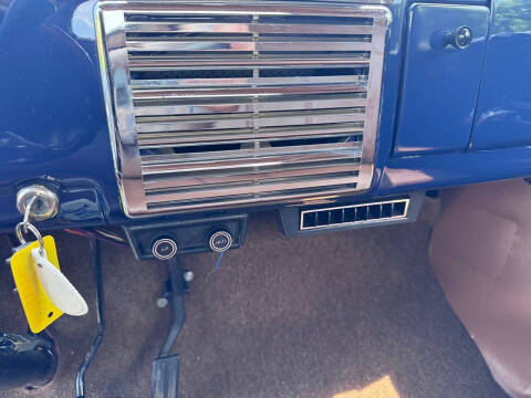 1948 Ford F-100