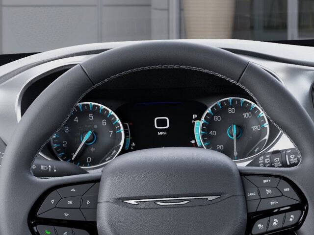 2027 Chrysler Pacifica Limited