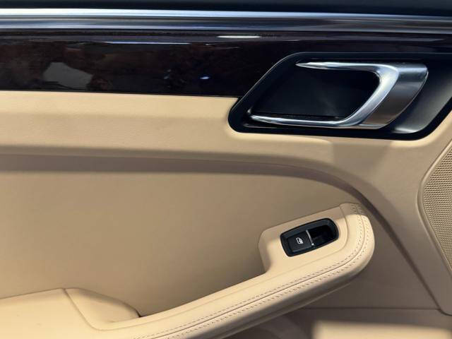 2024 Porsche Macan S