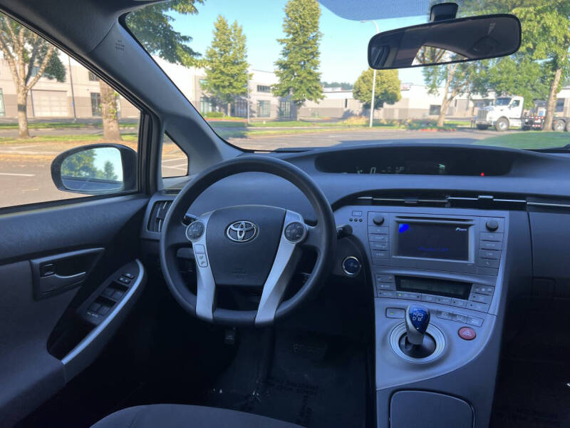 2012 Toyota Prius Two