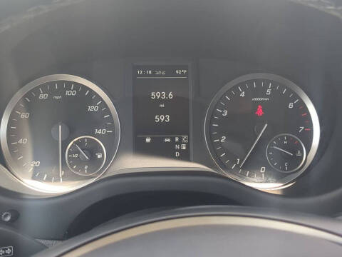 2023 Mercedes-Benz Metris Passenger