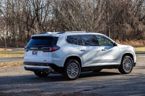 2025 GMC Acadia Denali