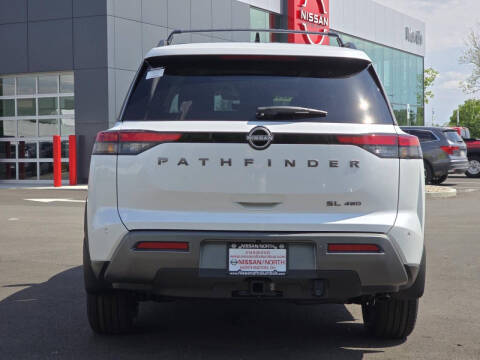 2026 Nissan Pathfinder SL