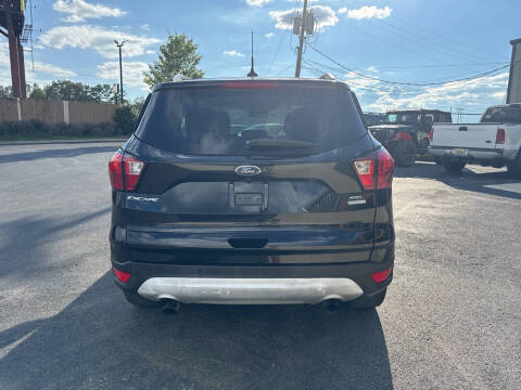 2019 Ford Escape SEL