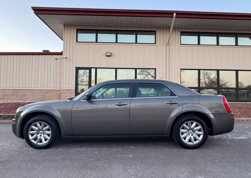 2008 Chrysler 300 LX