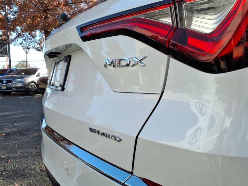 2023 Acura MDX SH-AWD w/Tech