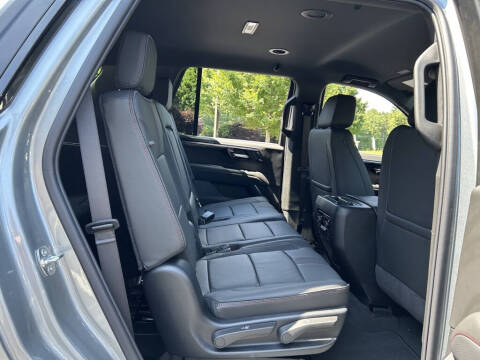 2025 Chevrolet Tahoe RST