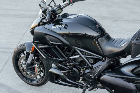 2011 Ducati Diavel